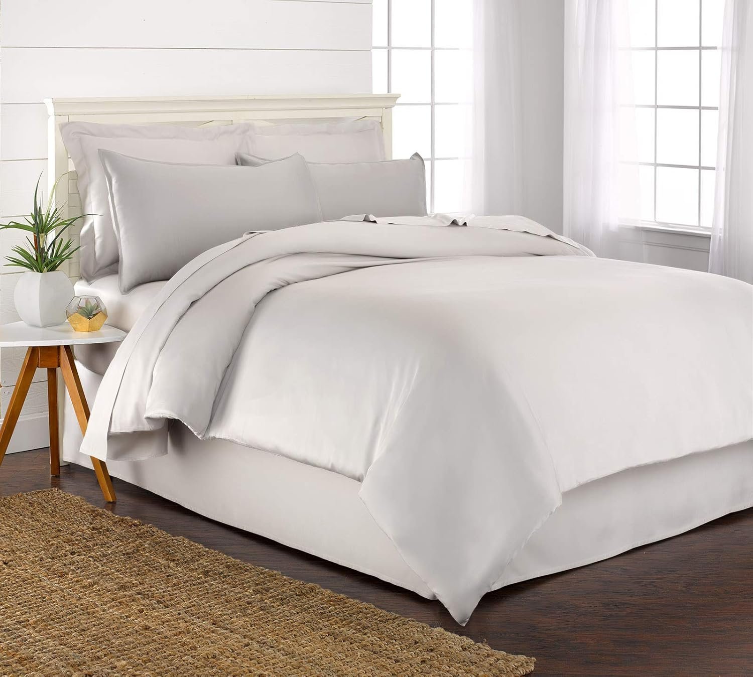 Queen Duvet Cover by Pure Bamboo, 3 Piece Set, Genuine 100% Organic Viscose Derived from Bamboo, Luxuriously Soft and Cooling, 2 Pillowcases (Queen, White)